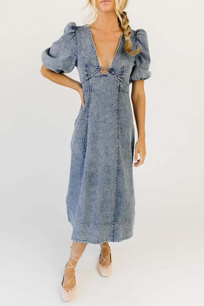 sara beth denim midi dress *restocked*