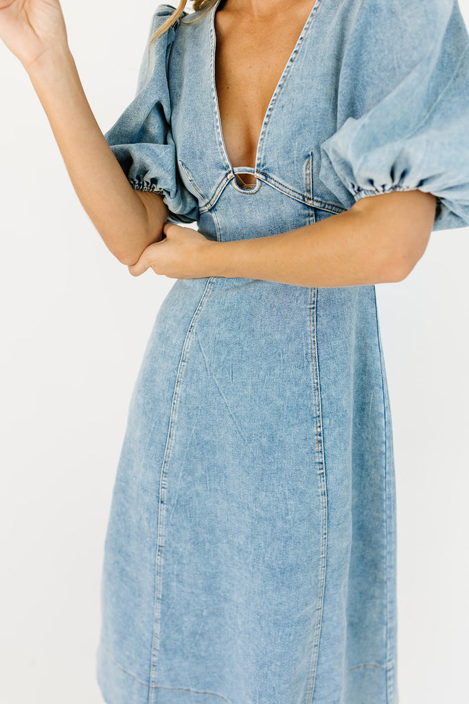 sara beth denim midi dress *restocked*