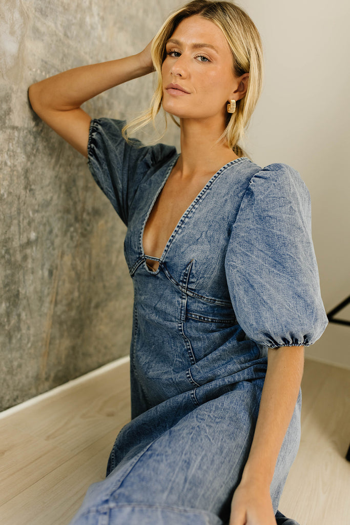 sara beth denim midi dress *restocked*
