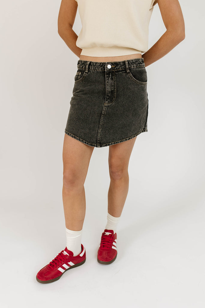 pretty little thing mini skirt