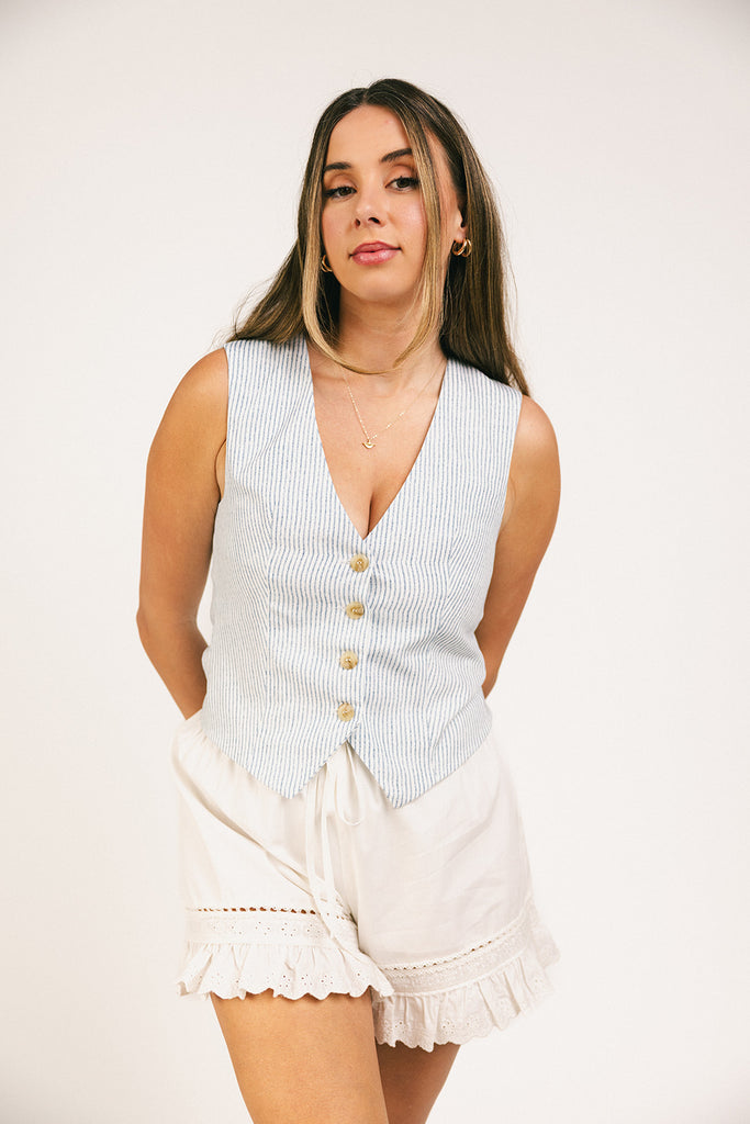 pretty little shorts // white *zoco exclusive*