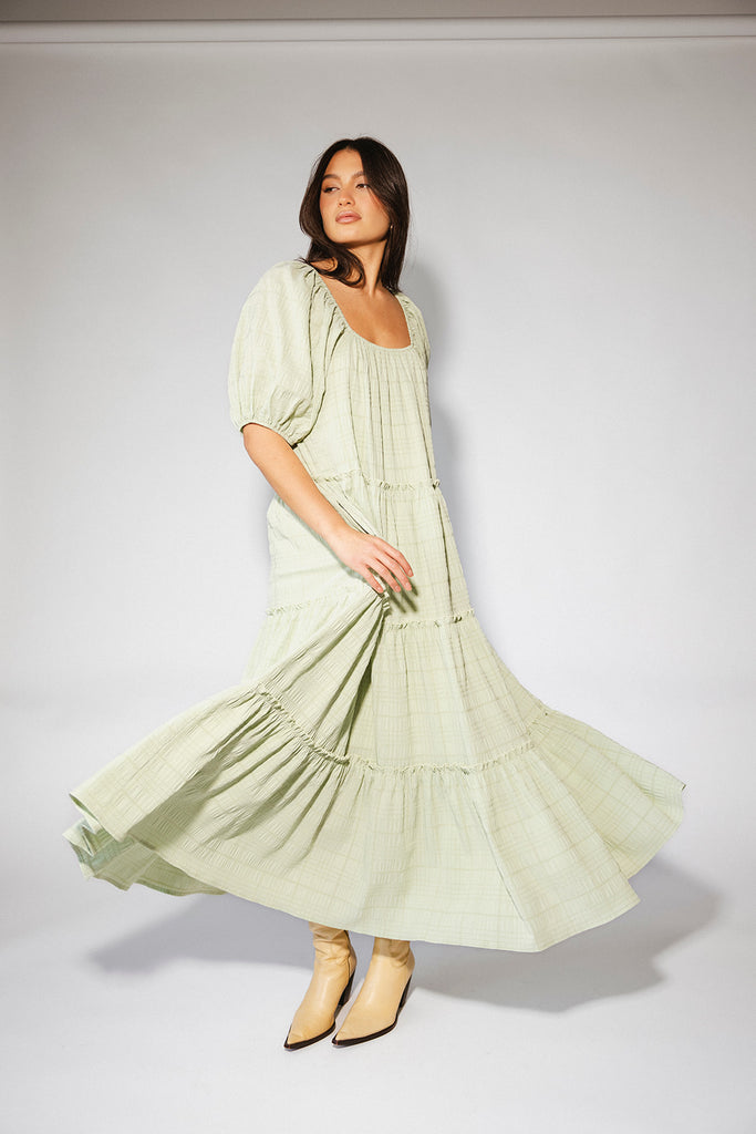 zoco daymaker dress: puff sleeve mint maxi dress with an elastic neckline. perfect for weddings, baby showers, + family pictures.
