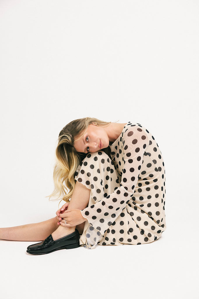 long sleeve polka dot maxi dress. perfect for date nights, cocktail parties, + fancy dinners.