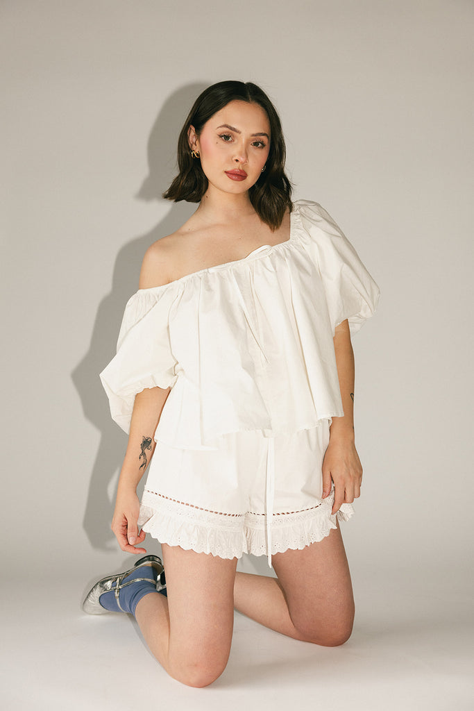 pretty little shorts // white *zoco exclusive*