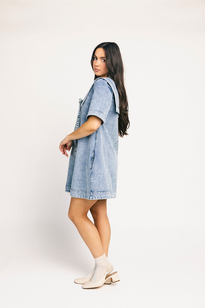 vintage-inspired short sleeve denim dress with an oversized collar + bow detail. the perfect denim mini dress for date nights, family pictures, + everyday wear.