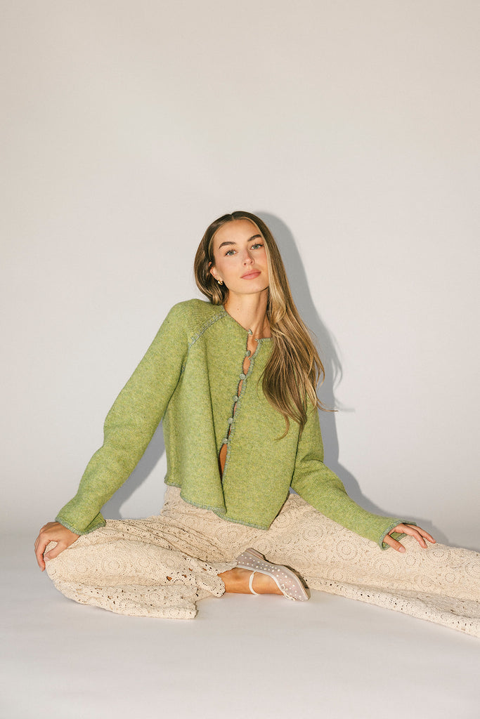 liv cardigan // green *zoco exclusive*