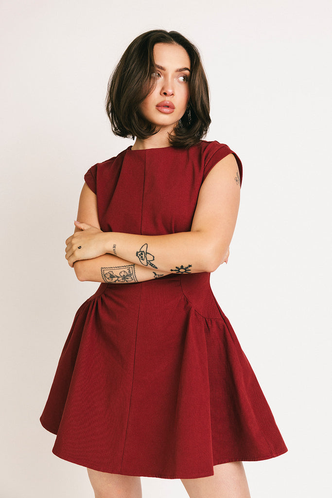 have a seat mini dress // burgundy