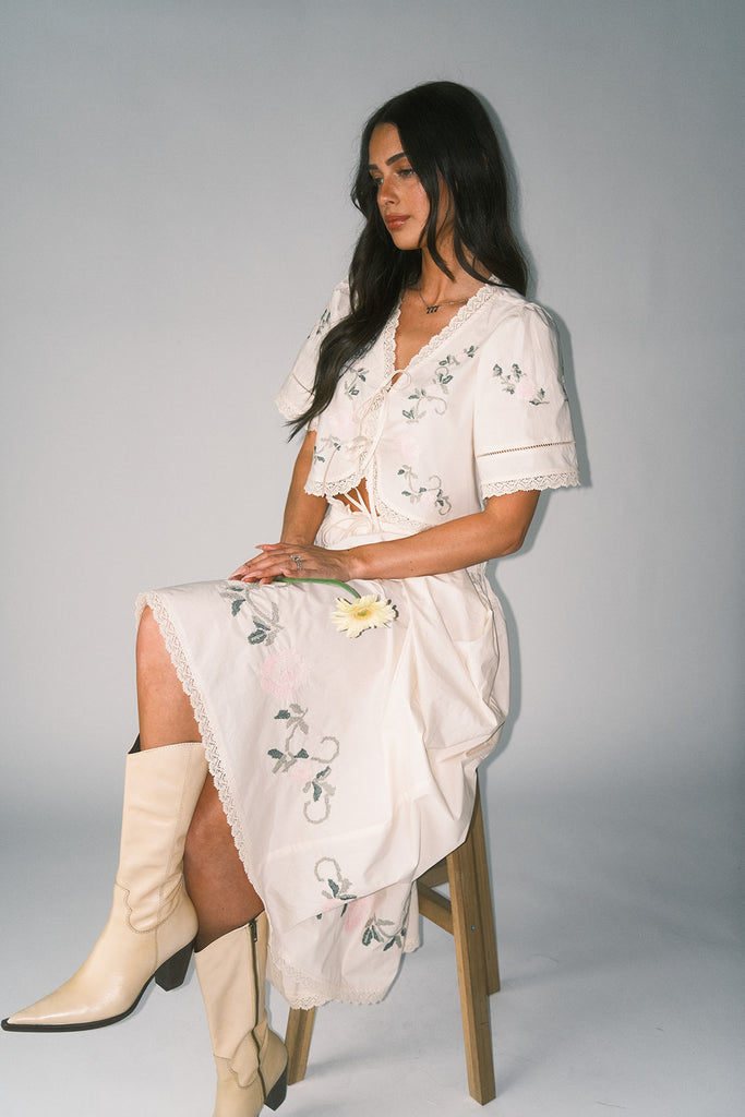 come back embroidered set *restocked*