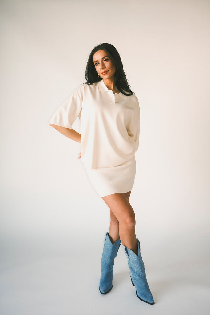 a casual skirt set with an oversized polo top + a fitted mini skirt. the perfect sporty two piece set to dress up or down for any outfit idea.