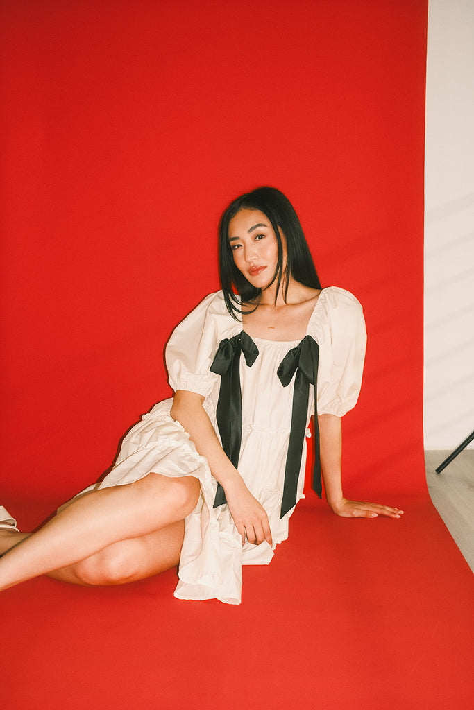 short daymaker dress // cream + bows *zoco exclusive*