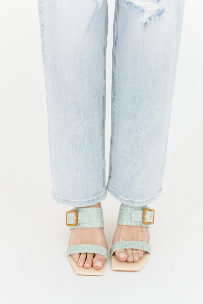 posy raffia slide in mint // dolce vita