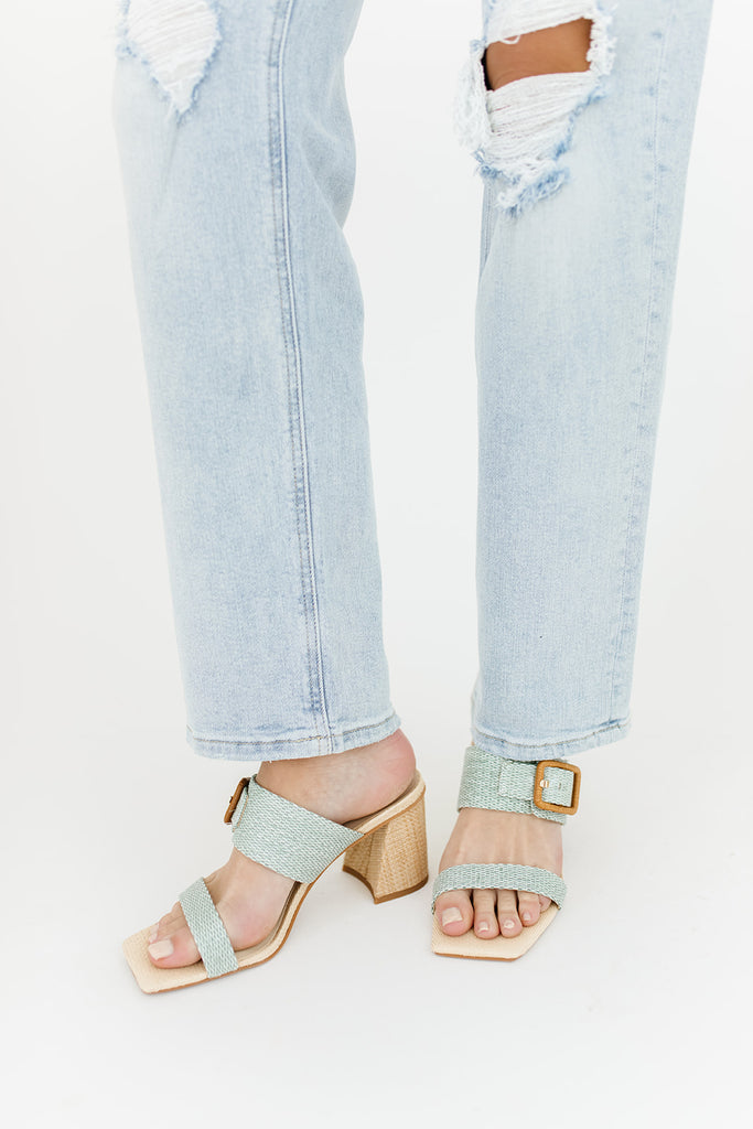 posy raffia slide in mint // dolce vita