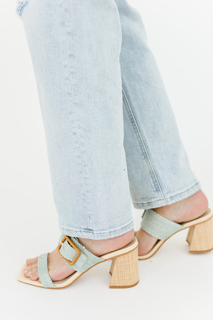 posy raffia slide in mint // dolce vita