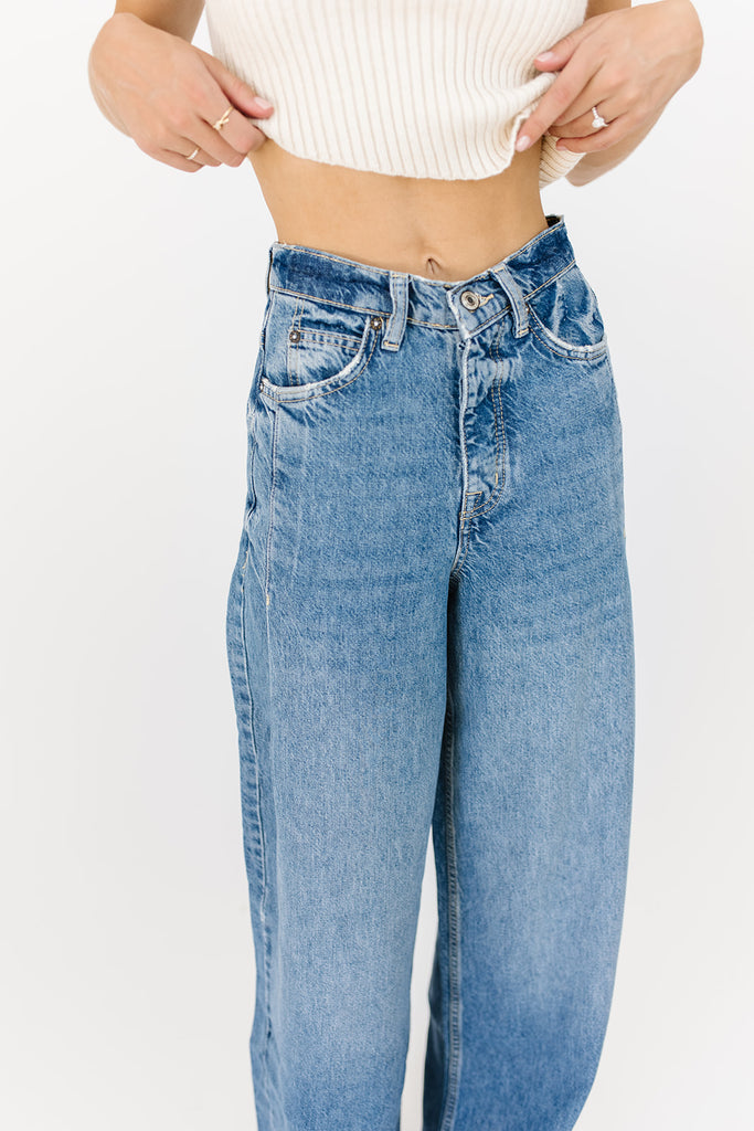 old west slouchy jeans in canyon blue // free people