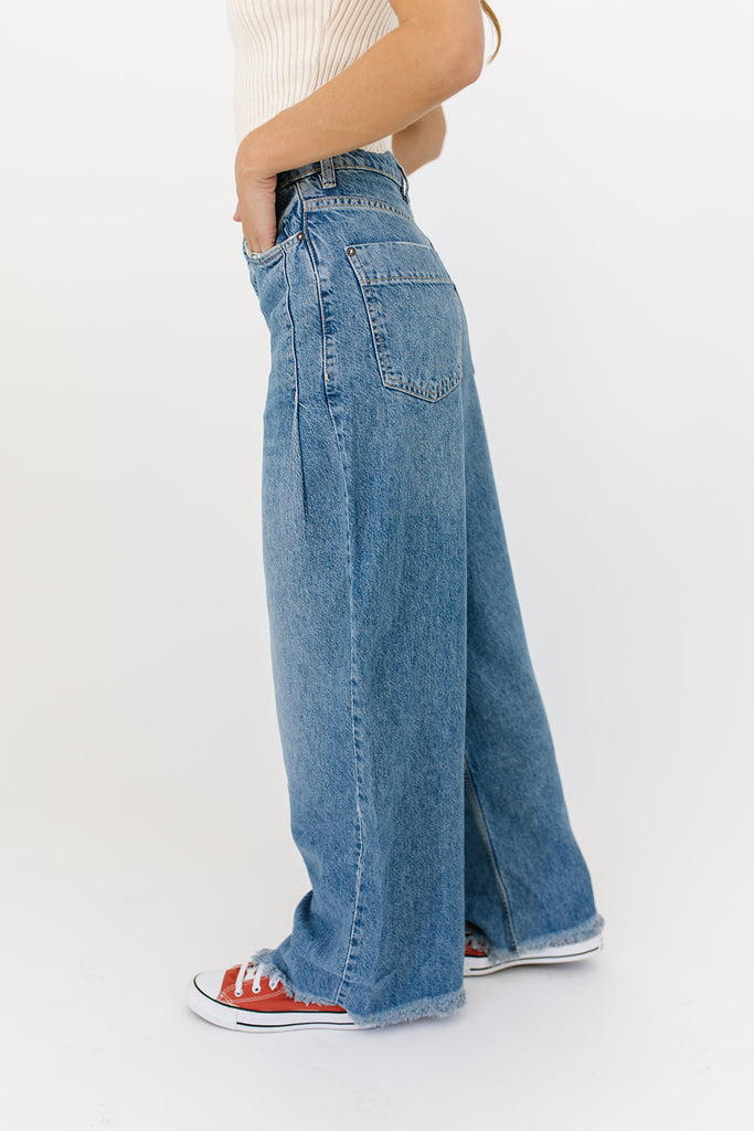 old west slouchy jeans in canyon blue // free people