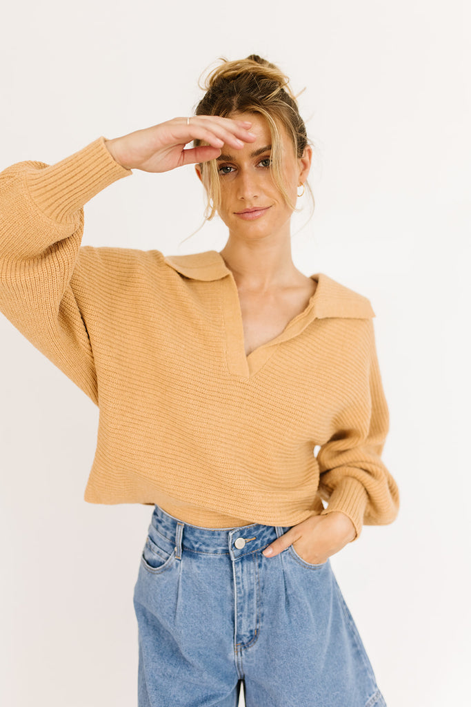 selena collared sweater // peanut