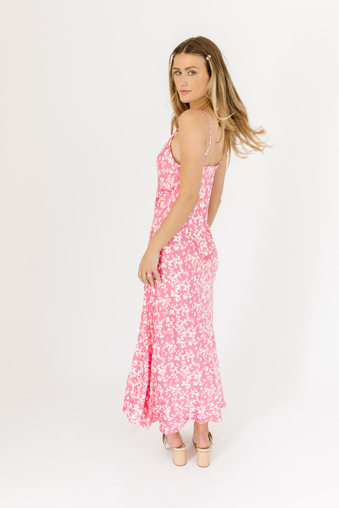 flutter by dress // pink