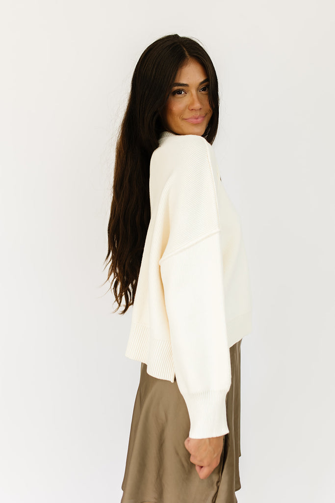 kitty pullover // cream