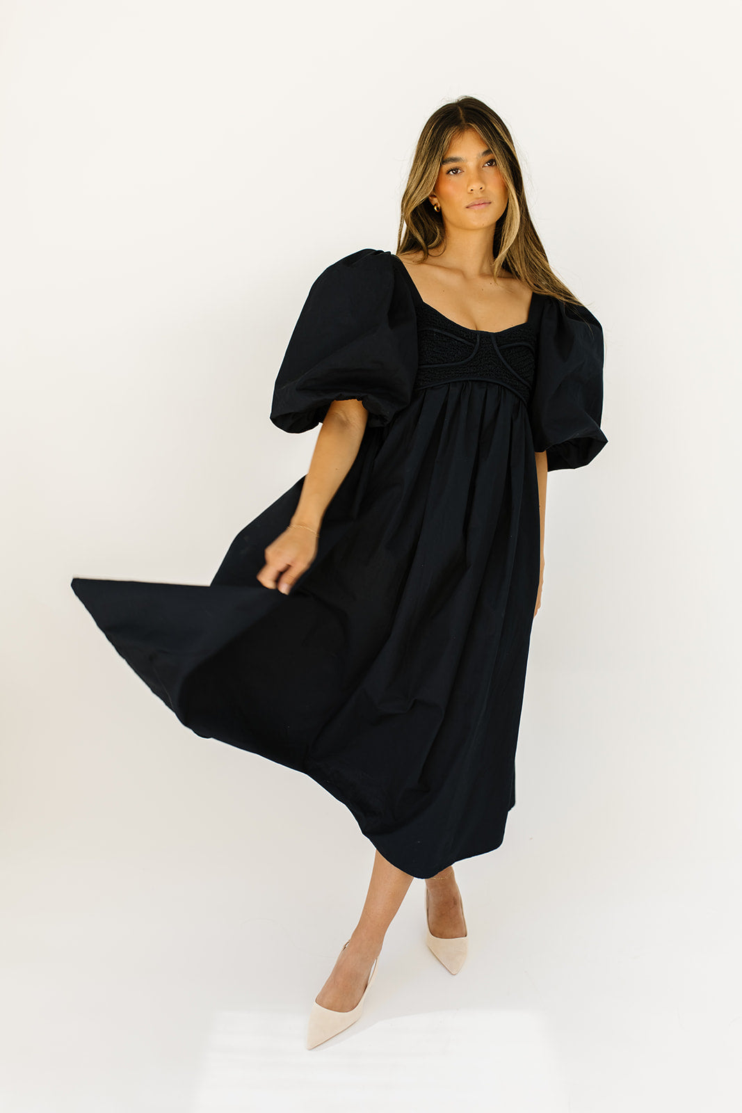 gala midi dress // navy shop zoco