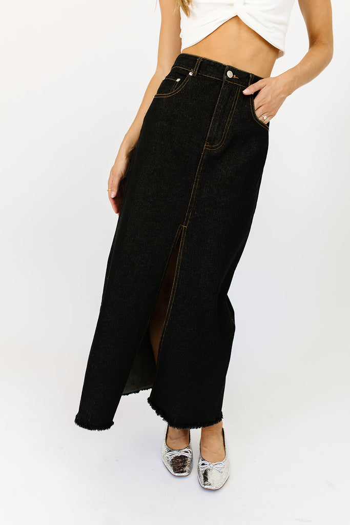 make way denim maxi skirt // black