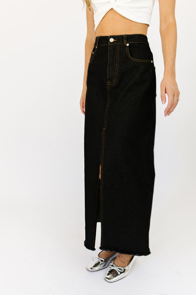 make way denim maxi skirt // black