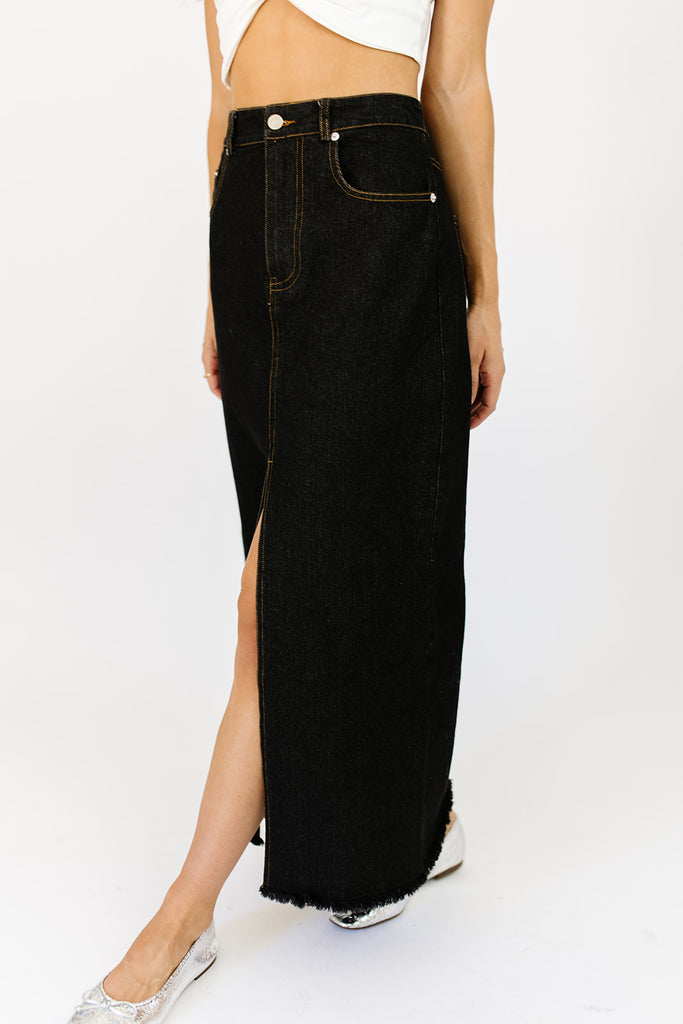 make way denim maxi skirt // black