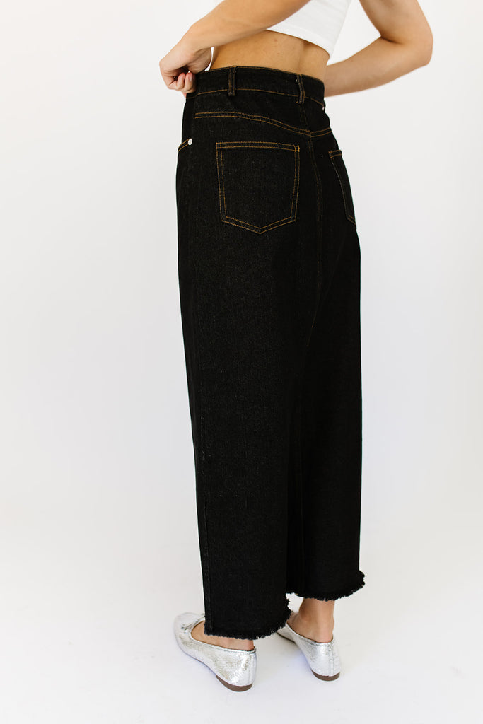 make way denim maxi skirt // black