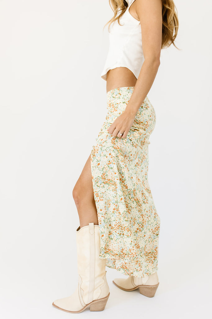 don't let go maxi skirt // floral