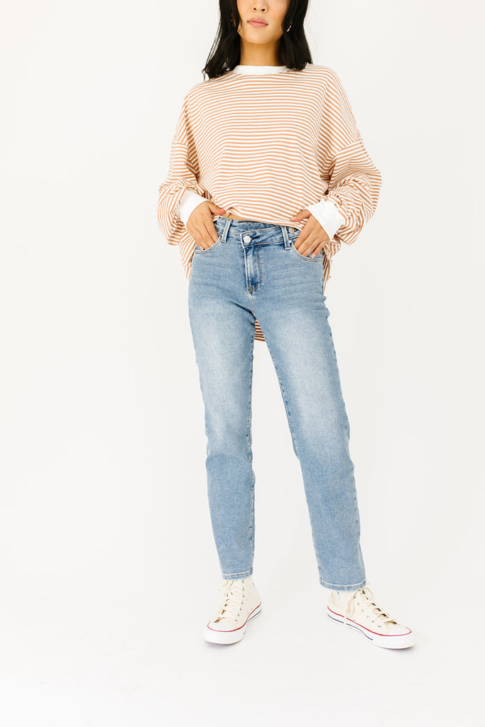 bobbie crossover denim // light wash