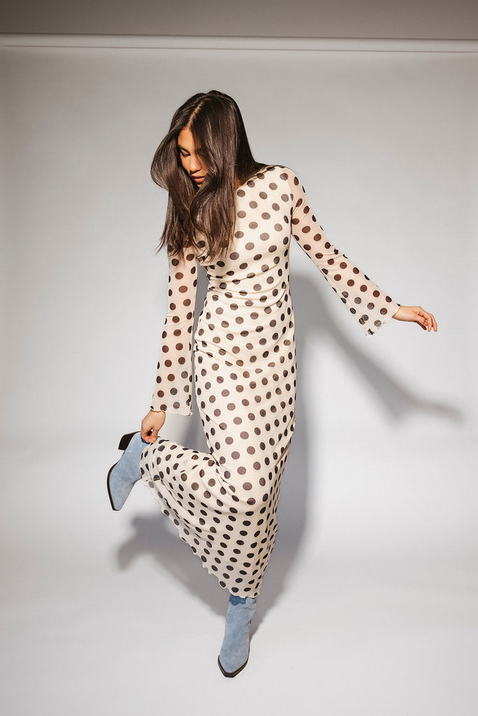 long sleeve polka dot maxi dress. perfect for date nights, cocktail parties, + fancy dinners.