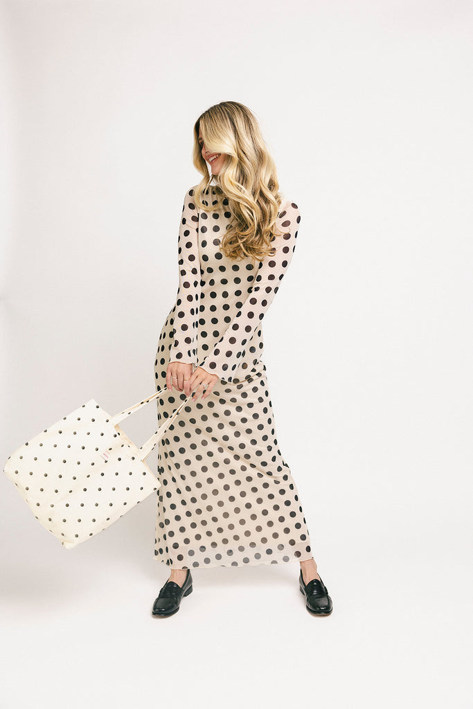 long sleeve polka dot maxi dress. perfect for date nights, cocktail parties, + fancy dinners.
