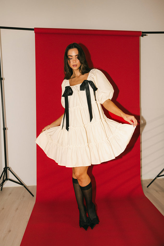 short daymaker dress // cream + bows *zoco exclusive*