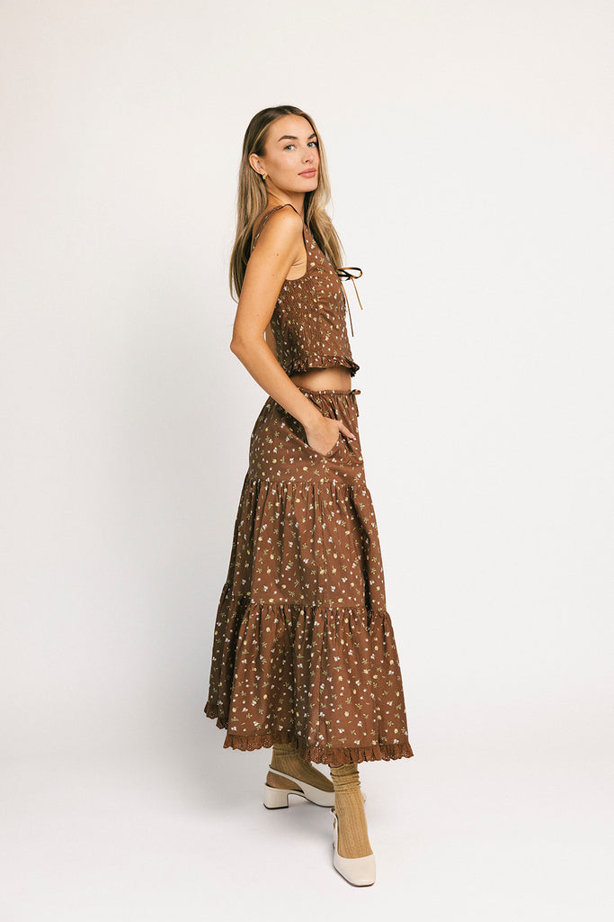 dilly dally set // brown