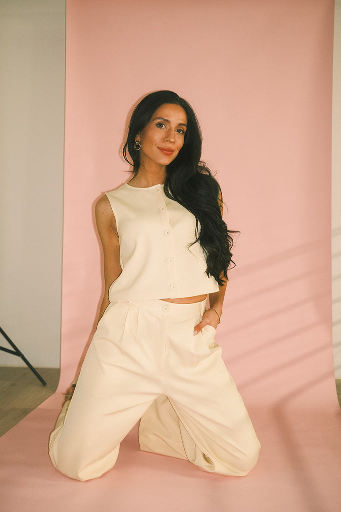 butter yellow pant set with a cropped button up tank + high waisted trousers. the perfect elevated set for the office + everyday wear. 
