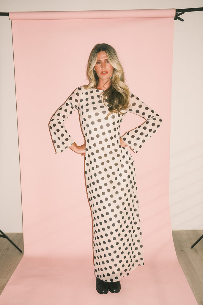 long sleeve polka dot maxi dress. perfect for date nights, cocktail parties, + fancy dinners.