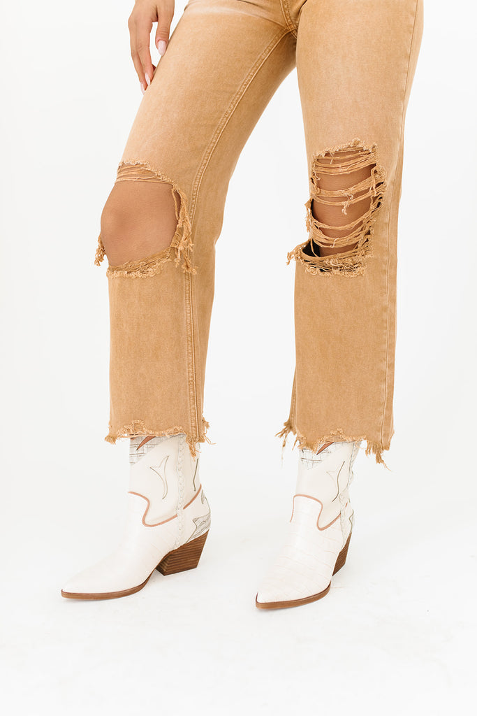 loral booties in ivory leather // dolce vita