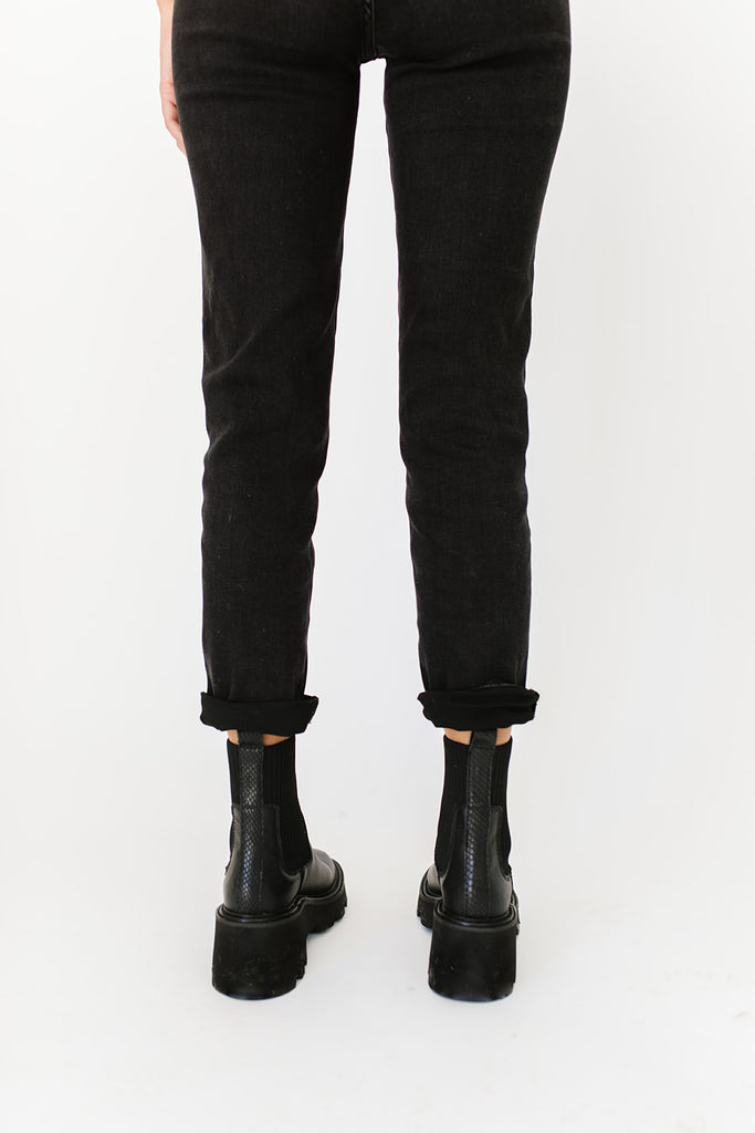 hoven h2O boots black leather // dolce vita
