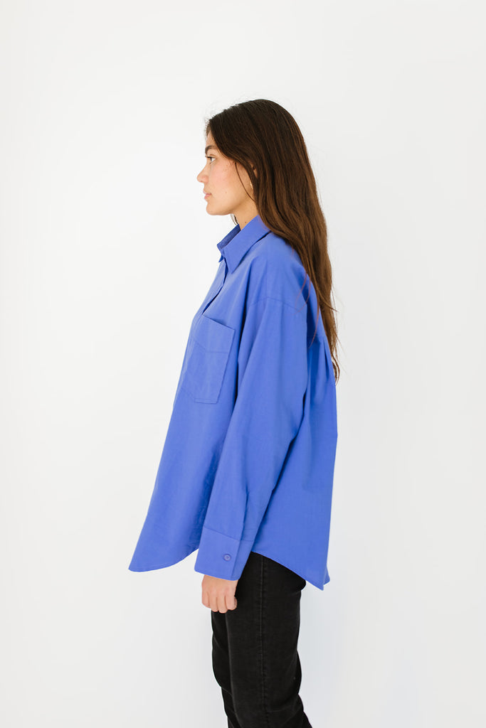 demi button up // indigo