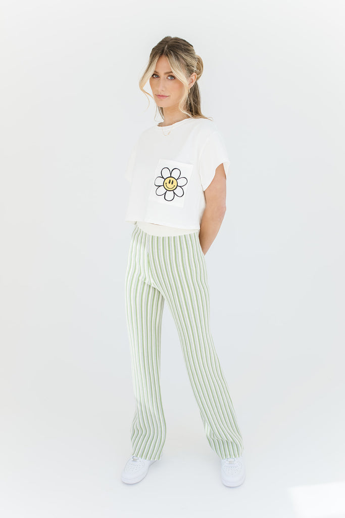 groove with me tee