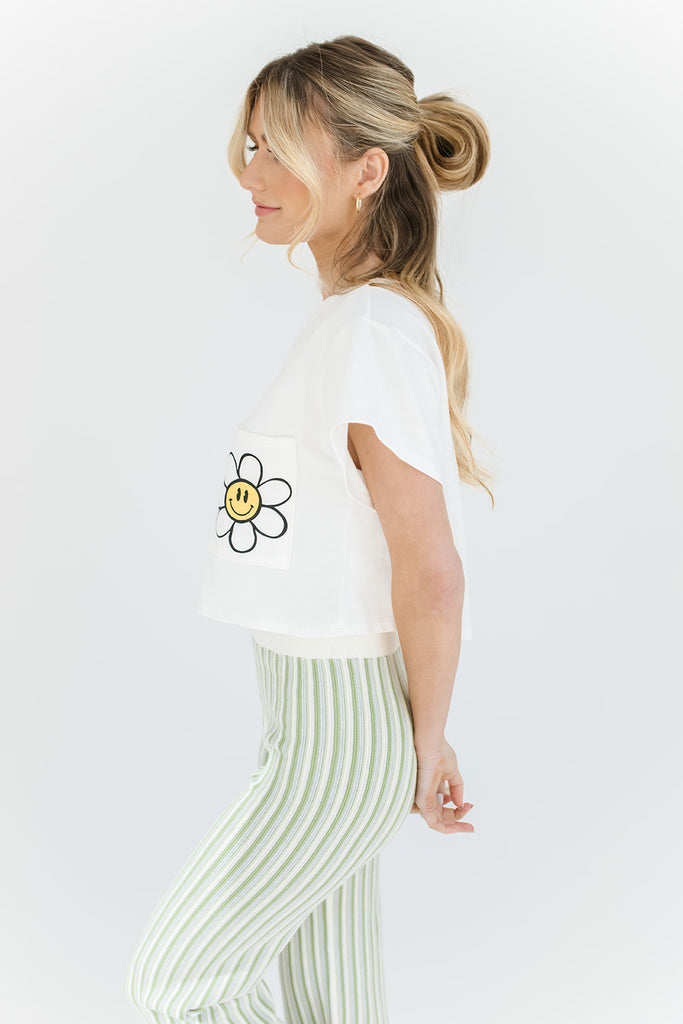 groove with me tee