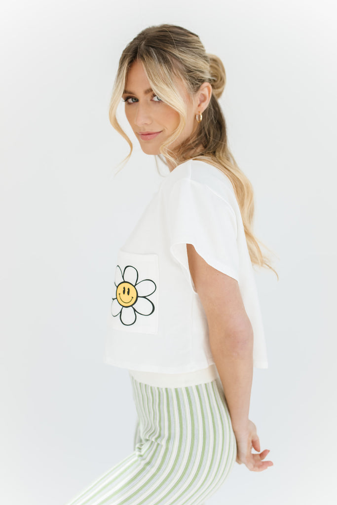 groove with me tee