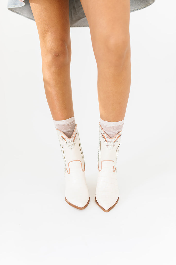 loral booties in ivory leather // dolce vita