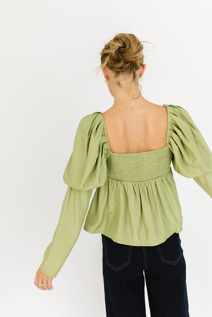 work day puff sleeve top