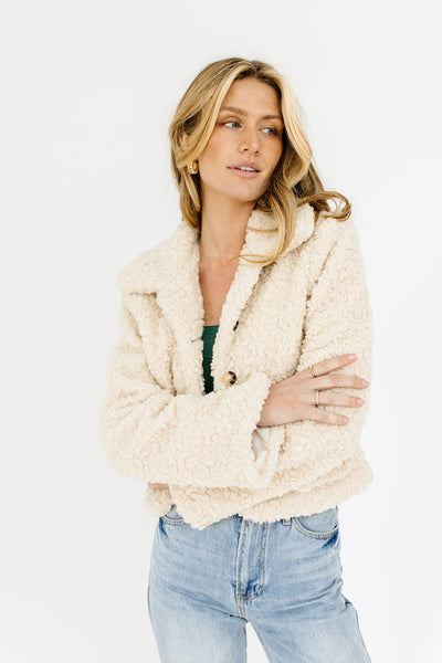 molly collared sherpa coat