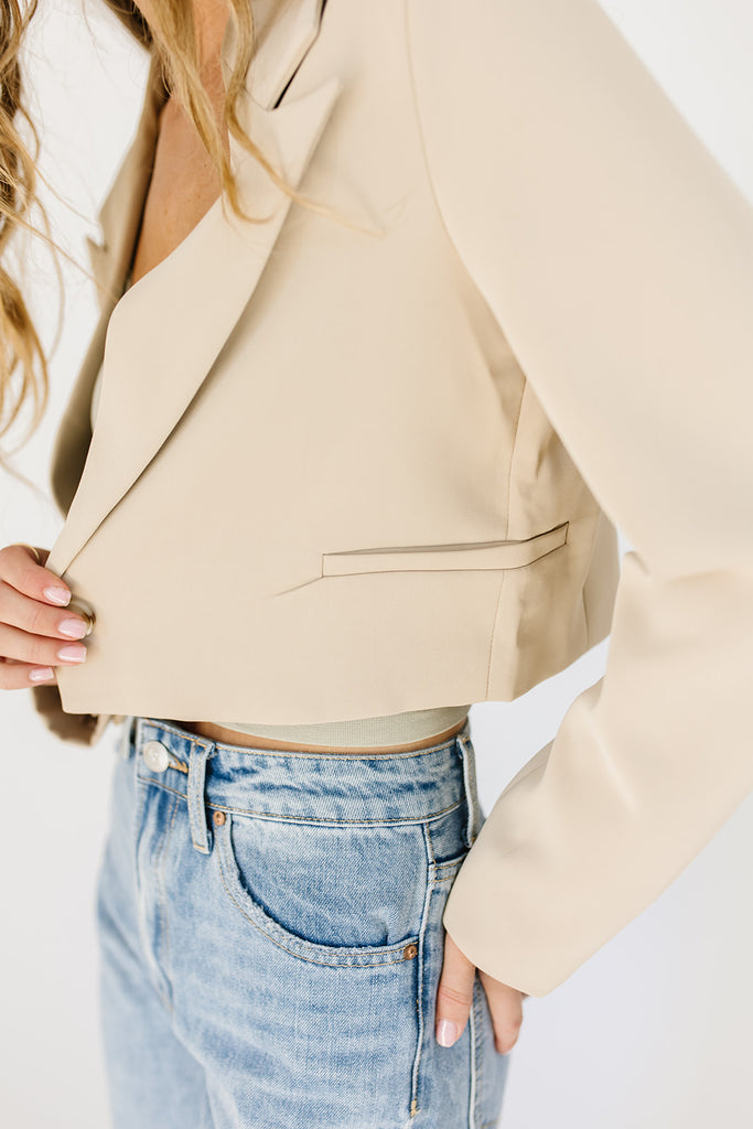 on my mind cropped blazer